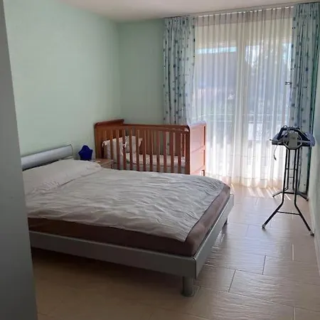Villa Beautiful House With Free Parking On Premise Utzenstorf Exterior foto