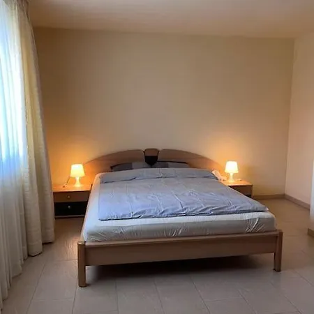Villa Beautiful House With Free Parking On Premise Utzenstorf Exterior foto