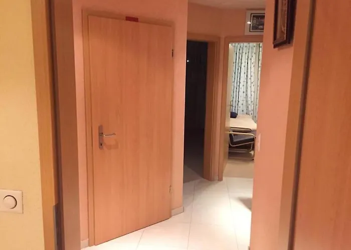 Beautiful House With Free Parking On Premise